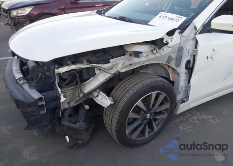 2017 Nissan Altima 2.5 Sl из США, поврежденный, VIN 1N4AL3AP1HC133505